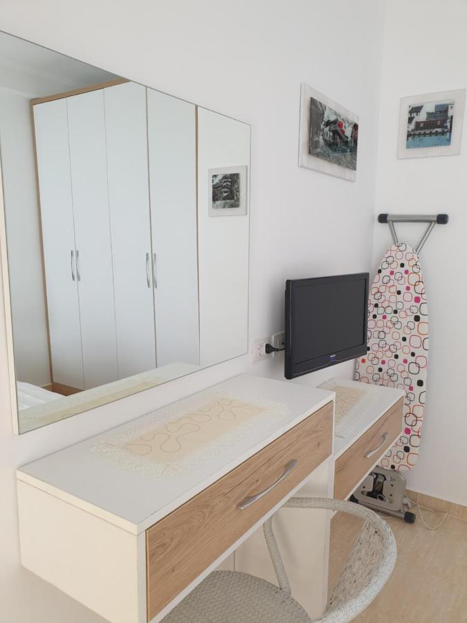 Hera Premium Apartments Sarandë Buitenkant foto