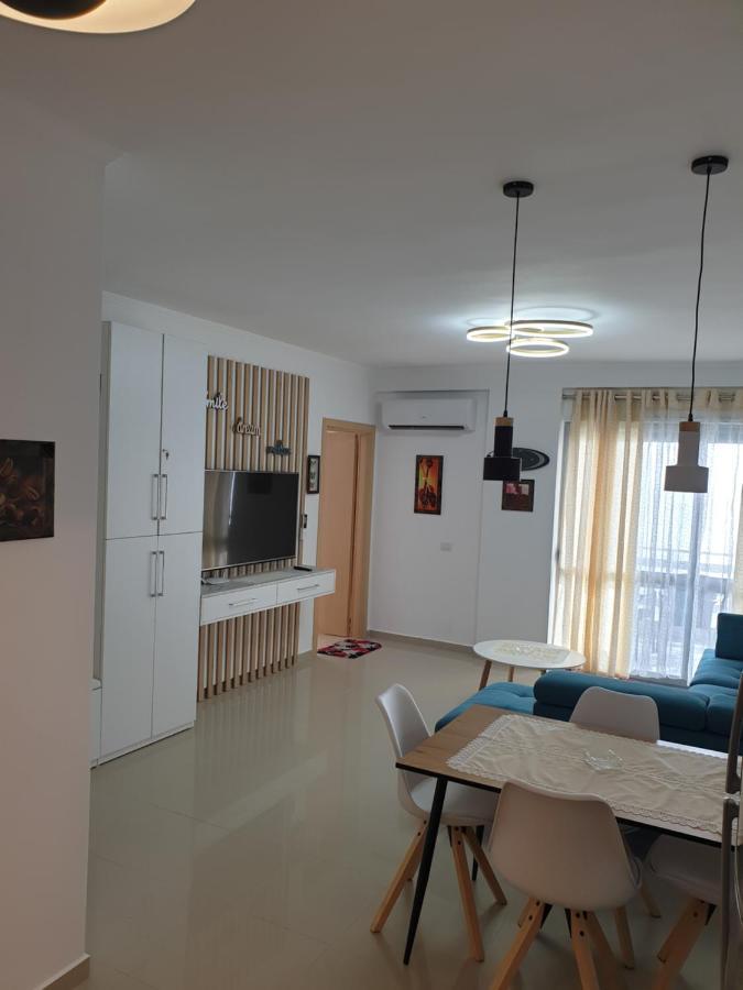 Hera Premium Apartments Sarandë Buitenkant foto