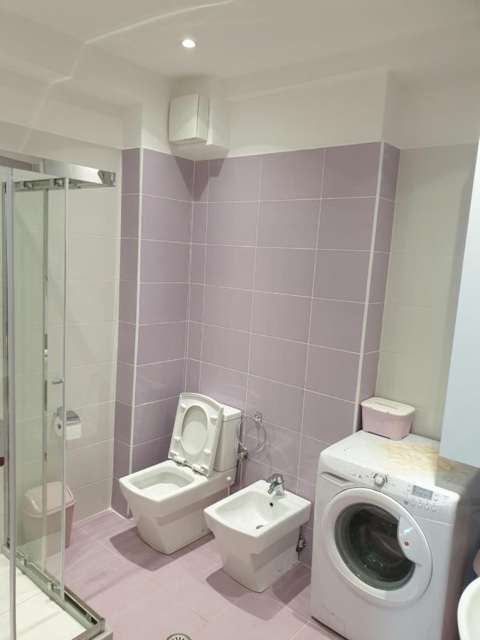 Hera Premium Apartments Sarandë Buitenkant foto